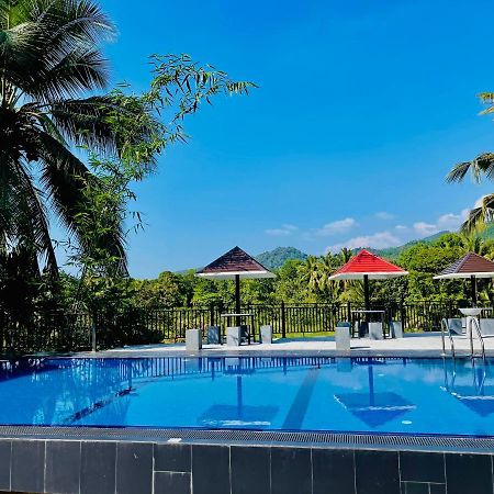 Hotel Travellers Halt Ratnapura Exterior foto