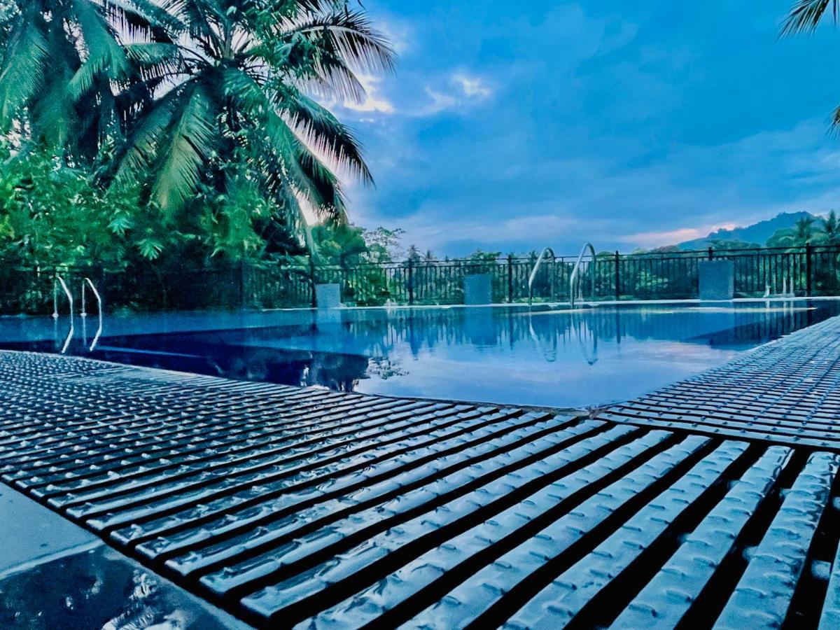 Hotel Travellers Halt Ratnapura Exterior foto