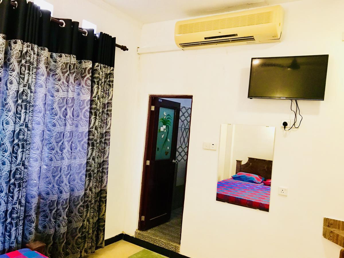 Hotel Travellers Halt Ratnapura Exterior foto